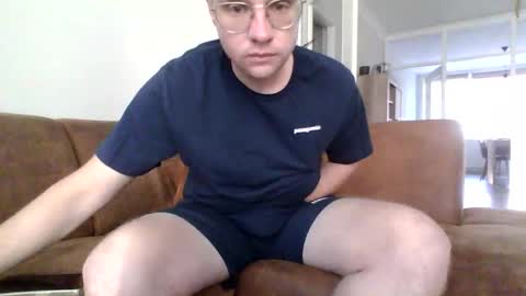 oook5 online show from September 19, 2025, 4:29 pm