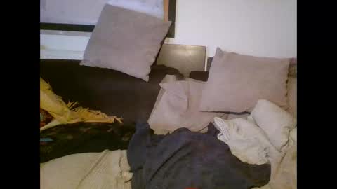 ooosmokerooo online show from February 19, 2025, 10:31 pm