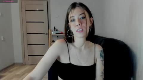 Britney online show from December 2, 2025, 12:21 pm