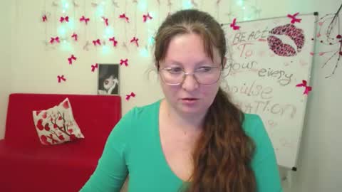 Vanessa online show from March 11, 2026, 7:03 am