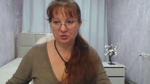 Vanessa online show from May 29, 2026, 5:27 am