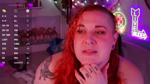 Snapshot of opalreigning chatting on April 15, 2026, 9:05 am Opal online show from April 15, 2026, 9:05 am