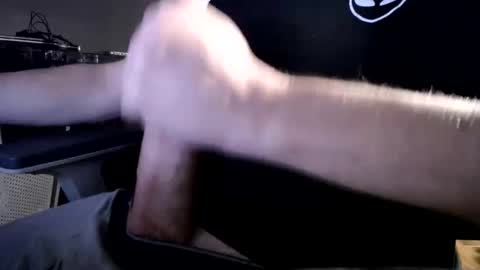 Snapshot of openupwide6969_ chatting on November 8, 2025, 4:12 am openupwide6969_ online show from November 8, 2025, 4:12 am