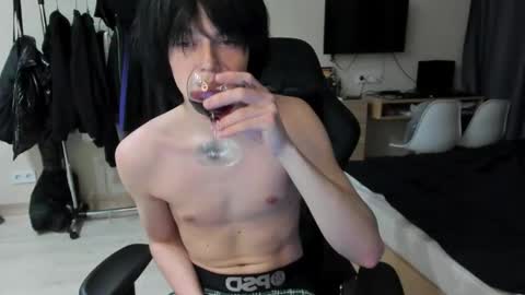 Bella and John online show from February 15, 2026, 9:11 pm