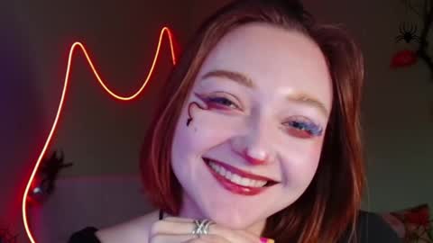 Melani  online show from October 28, 2025, 10:19 am