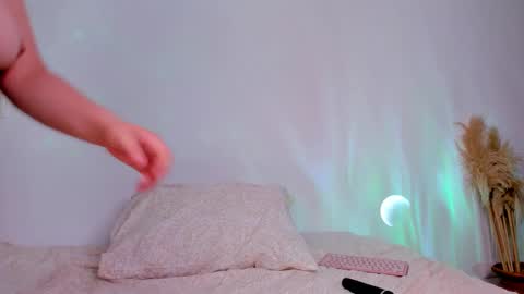 Claire online show from February 16, 2025, 3:47 am