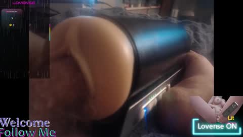 Snapshot of ordinaryhero chatting on February 17, 2025, 5:36 am CrazyCumDude online show from February 17, 2025, 5:36 am