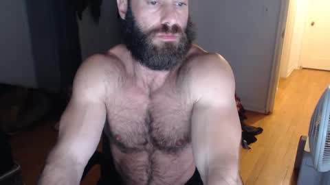 Snapshot of oregon87 chatting on December 19, 2024, 2:56 am The Oregon Lumberjack online show from December 19, 2024, 2:56 am