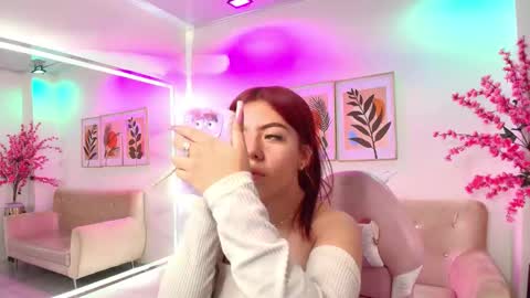 Oriana  online show from February 27, 2026, 7:47 pm