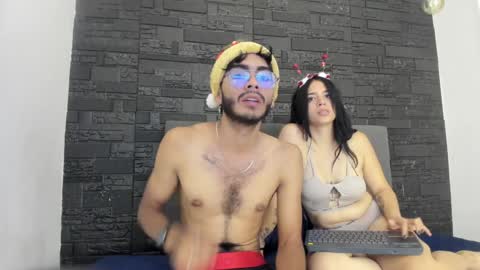 Snapshot of orion_perla chatting on December 21, 2024, 4:19 am orion y perla online show from December 21, 2024, 4:19 am