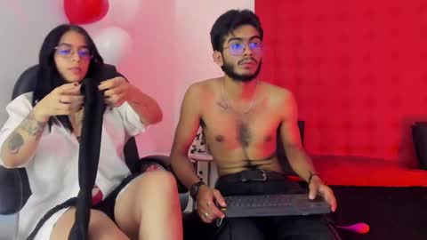 Snapshot of orion_perla chatting on February 14, 2025, 3:54 am orion y perla online show from February 14, 2025, 3:54 am