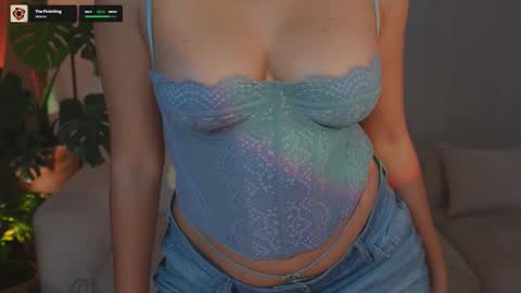 Orla online show from February 16, 2026, 1:02 am