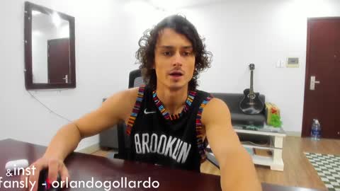 Fansly and Instagram -  online show from January 12, 2025, 9:08 am