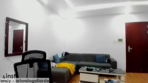 Fansly and Instagram -  online show from March 4, 2025, 11:08 am