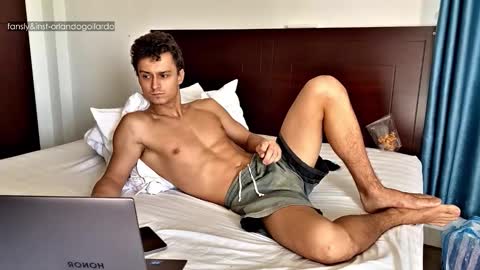 Fansly and Instagram -  online show from October 14, 2025, 1:06 am