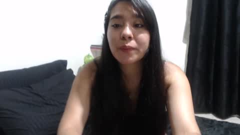  ilonka collins  online show from March 6, 2025, 3:35 am