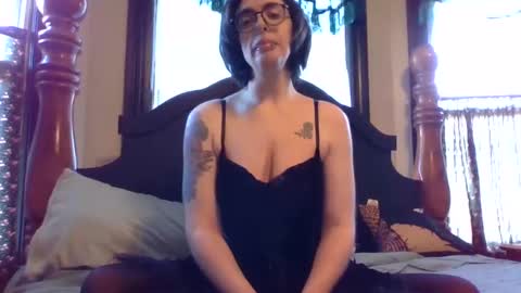 Snapshot of orphyx chatting on January 12, 2025, 6:05 pm Entropy online show from January 12, 2025, 6:05 pm