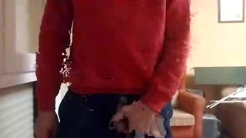 Snapshot of orus43 chatting on March 5, 2025, 2:45 pm orus43 online show from March 5, 2025, 2:45 pm