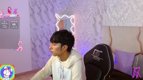 osamu_tay online show from April 8, 2026, 2:55 am