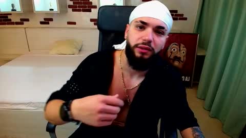 OscarWills online show from May 6, 2026, 4:30 am