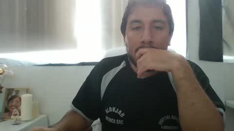 Snapshot of oscaryn_martell chatting on November 2, 2025, 2:41 pm oscaryn_martell online show from November 2, 2025, 2:41 pm