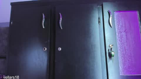 vella online show from April 16, 2026, 9:39 pm