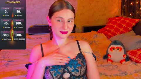 Snapshot of oskar_fucker chatting on December 30, 2024, 10:01 pm Leliana online show from December 30, 2024, 10:01 pm