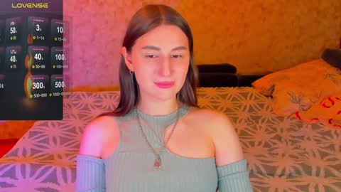 Snapshot of oskar_fucker chatting on February 2, 2025, 12:57 pm Leliana online show from February 2, 2025, 12:57 pm