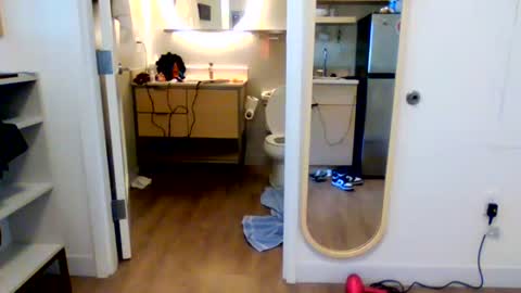 Snapshot of otherwonn11 chatting on June 1, 2026, 5:03 pm Chulo CLos online show from June 1, 2026, 5:03 pm
