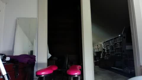 otter61 online show from December 7, 2024, 10:06 pm