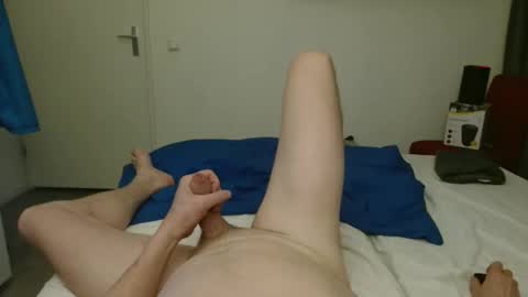 Snapshot of oudzktjong chatting on November 8, 2025, 11:03 pm kars online show from November 8, 2025, 11:03 pm