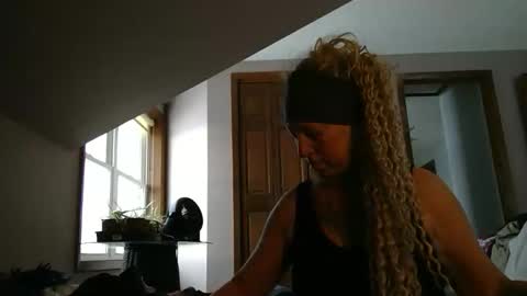 JJ online show from February 10, 2026, 2:21 pm