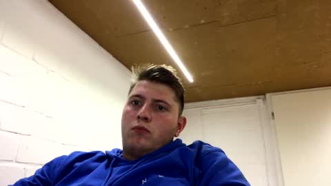 outflayd online show from January 13, 2026, 8:14 pm