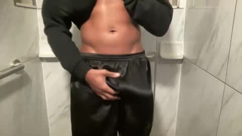 outofhisleague_ online show from September 22, 2025, 4:25 am