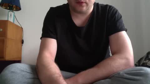  92 online show from January 30, 2025, 8:54 am