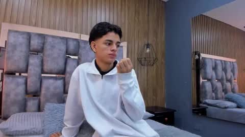 Owen Johnson online show from December 3, 2025, 11:41 am