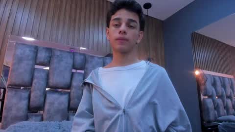 Snapshot of owen__johnson chatting on April 12, 2026, 11:26 am Owen Johnson online show from April 12, 2026, 11:26 am