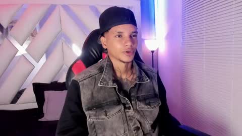 owen blaze online show from May 21, 2026, 3:24 am