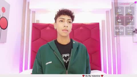 Owen online show from March 25, 2026, 3:23 am