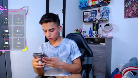 Owen  Independent model  online show from February 25, 2026, 7:07 am