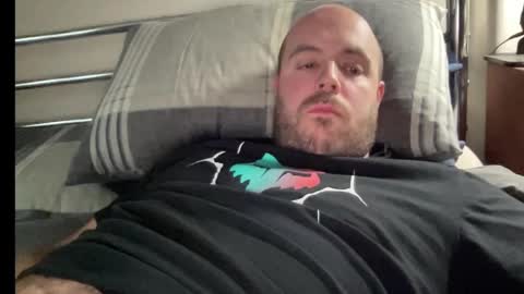 Snapshot of owenfn2 chatting on December 17, 2024, 2:33 pm Owen2022 online show from December 17, 2024, 2:33 pm