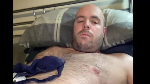 Snapshot of owenfn2 chatting on November 29, 2025, 6:49 am Owen2022 online show from November 29, 2025, 6:49 am