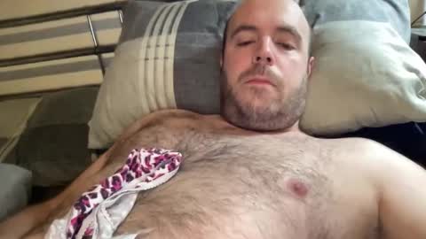 Snapshot of owenfn2 chatting on February 2, 2026, 7:18 am Owen2022 online show from February 2, 2026, 7:18 am