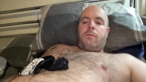 Snapshot of owenfn2 chatting on February 17, 2026, 7:27 am Owen2022 online show from February 17, 2026, 7:27 am