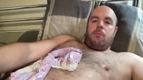 Snapshot of owenfn2 chatting on March 12, 2026, 7:25 am Owen2022 online show from March 12, 2026, 7:25 am