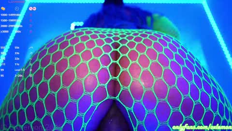 Snapshot of oxlemon chatting on September 27, 2025, 3:44 am oxlemon online show from September 27, 2025, 3:44 am