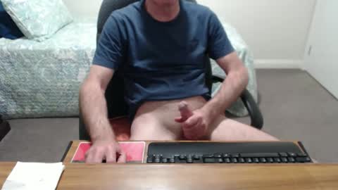 Snapshot of ozfan123 chatting on September 12, 2025, 2:17 pm ozfan123 online show from September 12, 2025, 2:17 pm