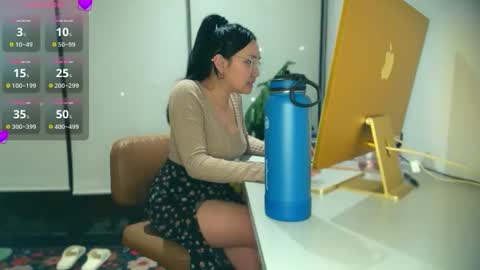 ozhmara online show from September 17, 2025, 1:51 am