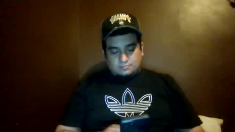 Snapshot of ozlo chatting on July 19, 2026, 11:30 pm ozlo online show from July 19, 2026, 11:30 pm