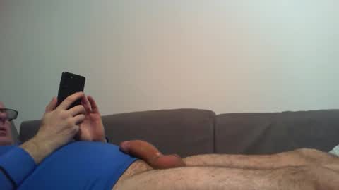 Snapshot of ozzy60 chatting on January 17, 2026, 6:55 pm ozzy60 online show from January 17, 2026, 6:55 pm